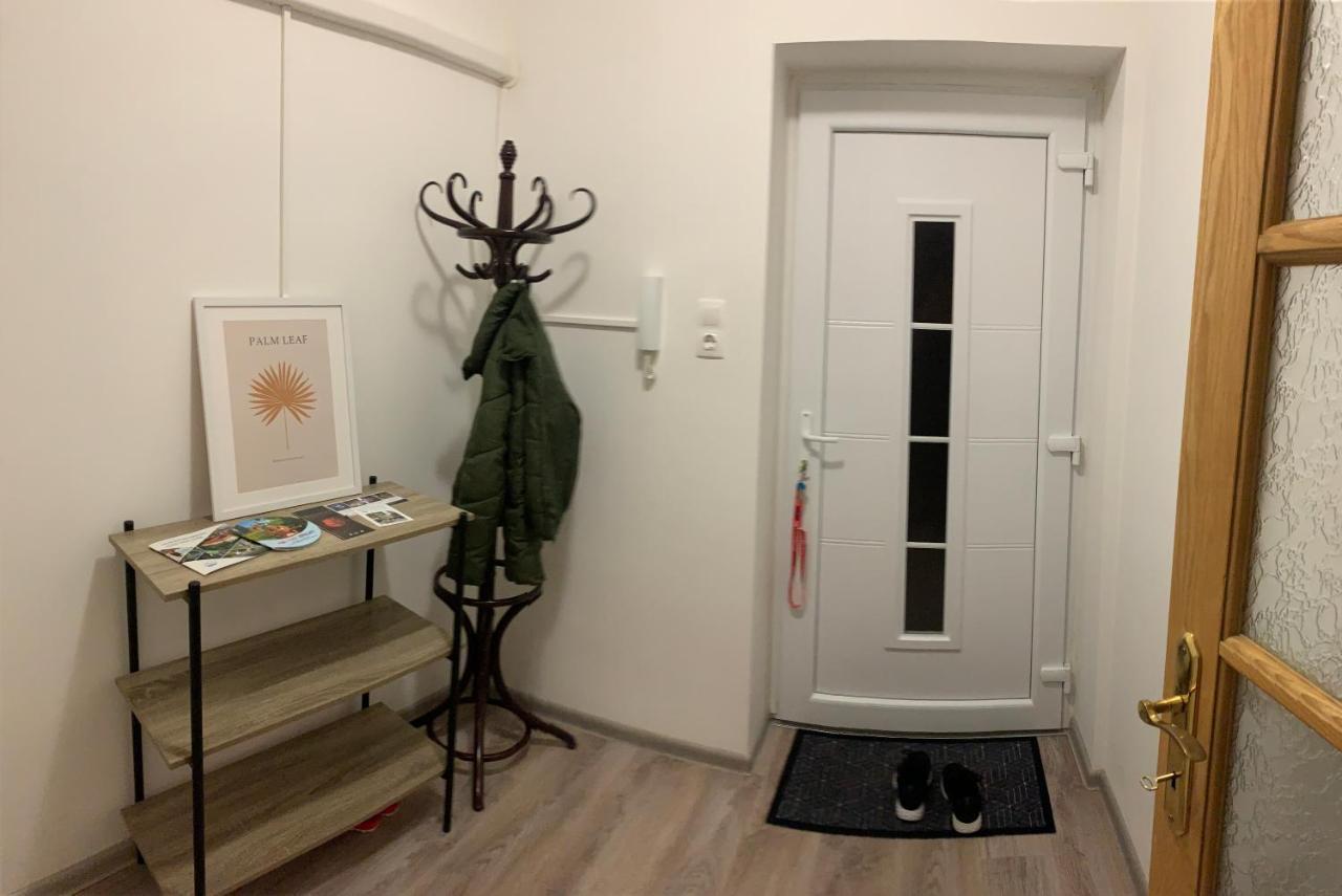 N-apartman * Mosonmagyarovar